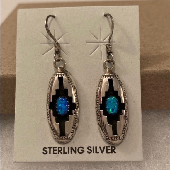 Navajo Handmade Sterling Silver Earrings w Opal - Picture 2 of 7